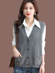 Versatile Short Sleeveless Knitted Vest Womens 2025 Autumn New Style Outerwear Cardigan Spring Autumn Jacket V-neck Regular Thickness
