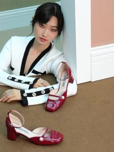 Toomanyshoes | Red Peached Tea Mary Jane Thick Heel Pumps