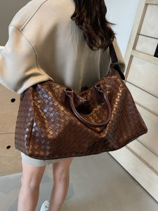 Fashionable Large Capacity Short Trip Travel Bag Womens Business Trip Crossbody Handbag Storage Luggage Bag 2025 New Model