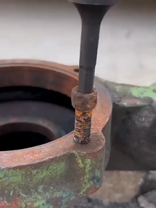 25PCS Screw Nuts Extractor Broken Damaged Bolt Remover Screw Extractor Socket Hexagon Nut Removal Tools Screws Repair Remove