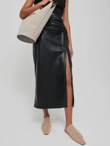 Rok Serut Kulit Midi Rok Pensil Korea Rok Span Rok Panjang Belahan Tinggi Samping Sedang Terbaru Bahan Rok Semi Kulit by Khalisa Fashion Holic