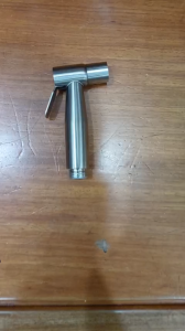 TAY XỊT VỆ SINH ĐẦU XỊT TOILET