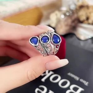 Huitan Hollow Out Design Women Vintage Ring Inlaid Blue Stone Noble Accessories for Party Anti Silver Color Elegant Jewelry