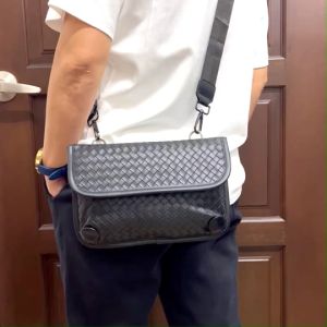 Ready Stock!! Korean New Fashion Men Chest Bag Sling Bag Shoulder Bag Camera Bag