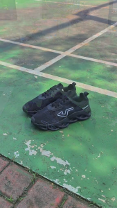 Viamor - Sepatu Hero Series Hitam Polos Sneakers Sekolah Casual Olahraga Sport Pria Wanita