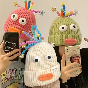 หมวกแก๊ปไหมพรมแปลกแหวกแนวสำหรับผู้หญิงหมวกถักนิตติ้งแนวแปลกๆใส่ได้ทั้งในฤดูใบไม้ร่วงฤดูหนาวและไส้กรอก