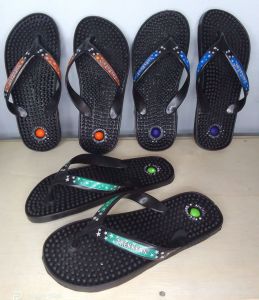 Sandal Kesehatan Refleksi wanita jepit karet empuk dan halus untuk memperlancar aliran darah