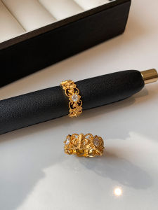 CAFFTI | Vintage Gold Inlaid Diamonds Ring