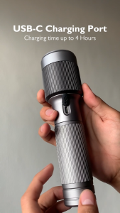 Philips 30W Zooming Flashlight Light 162mm Handheld Rechargeable Flashlight Up to 1450lm Up to 12hrs Use With Flashing SOS Mode Dimming Mode