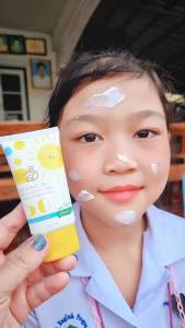 100% ครีมกันแดดเด็กออร์แกนิค กันน้ำ อ่อนโยน ไม่มีซิลิโคน ไม่มีน้ำหอม | ผู้ใหญ่: สิวเป็นฝ้าหน้าแพ้ง่าย 24 ชั่วโมง 50g