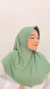 Bergo Hamidah Daily / Jilbab Instan Jersey / Khimar Syari Instant Pinguin Murah / Hijab Wanita Dewasa Sport Olahraga / Kerudung Sporty Menutup Dada Langsung Pakai Sehari Hari
