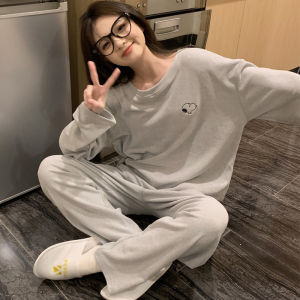 Snug Fit Snoopy Fleece Sleepwear Womens Spring Autumn Long Sleeve Casual Home Clothes Two Piece Set Sweet Style Polyester Fabric