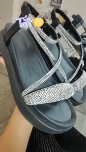HOT[FULLBOX] Giày sandal nữ quai ngang đính đá bản to hàng QC đế cao 4p 2 màu đen/kem mẫu mới hot trend xinh rẻ đẹp