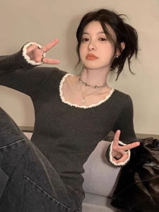 เสื้อสเวตเตอร์คอตั้งทรงเข้ารูปผ้าขนสัตว์บางสไตล์ฤดูใบไม้ร่วง/ฤดูหนาวสำหรับผู้หญิง เสื้อชั้นในสีพื้นสไตล์เกาหลี