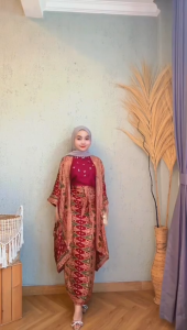 Lausboutique-Mikaela Set-Seri Sembagi-Setelan Batik Pesta