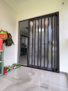 Frosted acrylic Accordion door Indoor folding door PVC household sliding door Track door Folding door PVC door Bathroom sliding door