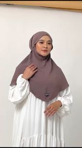 Almiftah Hijab Instant Bergo Maryam Crinkle Airflow Premium Ukuran M
