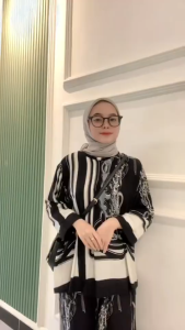 Promo.!! One Set Wayang Wanita Kekinian Jumbo XXL / Setelan Motif Trend Terbaru Busui Friendly