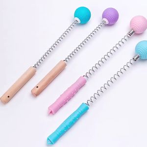 Massager for Body Pain Reduce Fatigue Relief Hand-held Multi-purpose Knee Massager Stick Golf Massage Hammer 弹簧硅胶按摩球