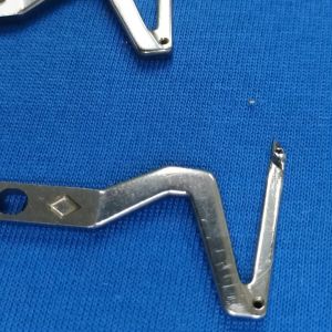 KL-25 Lower Looper for SIRUBA Industrial Sewing Machine (MODEL 747)