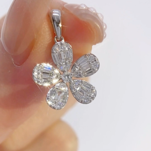 LAZO DIAMOND Cherry Blossom Round & Baguette Diamond Pendant in 750/18K White Gold