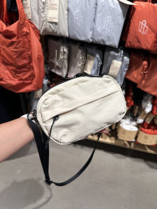 Lightweight Canvas Crossbody Bag Simple Design Mobile Phone Bag for Children And Youth Male And Female Suitable Japanese Style