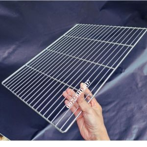 Vỉ Nướng dùng lò Bear có đủ kích cở. Nhận làm vỉ theo size yêu cầu