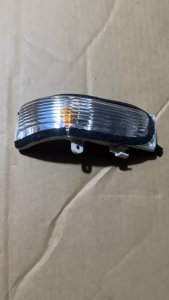 ĐÈN XI NHAN/BÁO RẼ TRÊN GƯƠNG CHIẾU HẬU TOYOTA VIOS 2008-2010