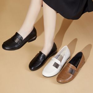 รองเท้า Loafers หนังนิ่มสไตล์อังกฤษสำหรับผู้หญิง รองเท้าลำลองแบบสวมสบาย ทรงหัวมน ด้านหลังสูง รองเท้าแฟชั่นสำหรับผู้หญิง