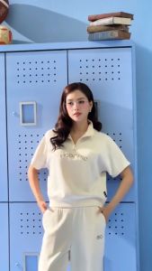 [Nhập mã LAZSOCIAL99 30% tối đa 99k]Set Bộ ECOCHIC FRERCE WINK SET Áo Tay Lỡ Cổ Cao Halfzip Quần Dài Cạp Cao Phối Logo EC Cao Cấp Chính Hãng B142