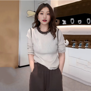 เสื้อยืดคอกลมแขนยาวทรงเข้ารูปสำหรับผู้หญิงไซส์ใหญ่ เสื้อเชิ้ตพื้นฐานแฟชั่นฤดูใบไม้ร่วง ทรงสลิมฟิต ปกปิดหน้าท้อง สไตล์เกาหลี