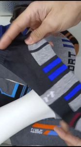 Isi 1 Pasang Kaos Kaki Bahan Tebal