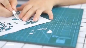 Precision Hobby Knife with Replaceable Blades – Craft Cutter for DIY Paper Model Making & Art Projects