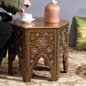 เฟอร์นิเจอร์สไตล์ไทยหกเหลี่ยมโต๊ะกาแฟขนาดเล็กโซฟาวินเทจริมระเบียงพักผ่อนหลายสโมสรตกแต่งโต๊ะกลมโต๊ะน้ำชาโต๊ะกาแฟตกแต่งสีทอง