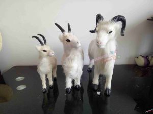 Wealth-attracting Goat Decorative Figurine