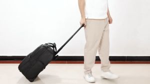 SEA CHOICE 45L Upright Wheeled Carry-On Luggage BagPortable Handle Laptop Bag for TravelBusiness Trolley Bags