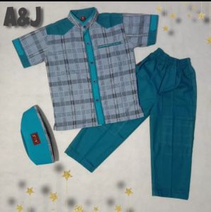 Setelan Baju Muslim Pakistan Anak Motif Kotak Free Peci Lengan Pendek Terbaru 2023