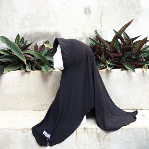 Kenan - Bergo Daily Lana Hijab Instan Bahan Jersey  / Hijab Kenan Size L