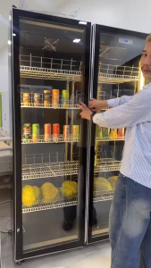 Bananashopz ตู้เย็น ตู้แช่เย็น  ตู้แช่เครื่องดื่ม  2ประตู มีพัดลมและไม่มีพัดลม ปุ่มปรับความเย็นแบบดิจิตอลแบบมือ ทำความเย็นได้2-8 องศา และ 15-18 องศา