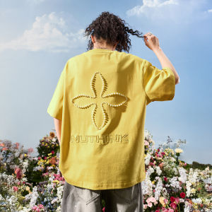 Vintage Streetwear Pearl Clover Embroidery Letter T-Shirt