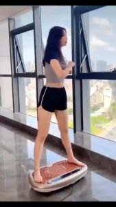 (CHÍNH HÃNG) Máy rung giảm mỡ bụng 220 cấp độ Máy rung lắc toàn thân tại nhà Máy tập bụng massage giảm cân hiệu quả Thiết bị giảm cân tốt hơn máy chạy bộ bảo hành 7 năm