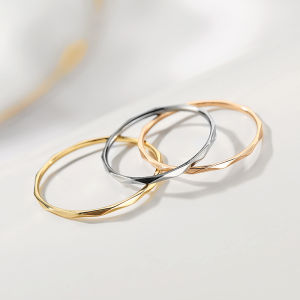 CARLIDANA | Gold 14K Diamond Shape Faceted Simple Design Ring