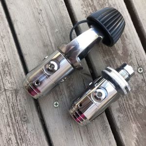 Dbsqszb Firefighting Carbon Fiber Diving Breathing Regulator One Stage Pressure Reducer Din Interface Professional Scuba Gear