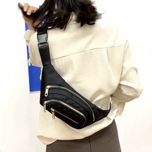 กระเป๋าคาดอก กระเป๋าสะพายไหล่ ผ้าออกซ์ฟอร์ด หลายชั้น กันน้ํา น้ําหนักเบา แต่งซิป เข้ากับทุกการแต่งกาย แฟชั่นสําหรับสตรี