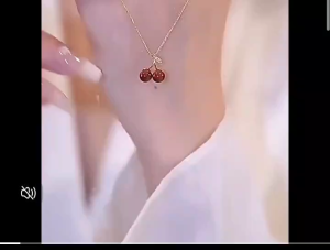 Kalung Titanium Wanita Anti Karat / Kalung Titanium Liontin Ceri Kembar Merah Terbaru Fashion Korea Style