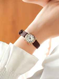 Julius | Vintage Water-resistant Leather Strap Watch