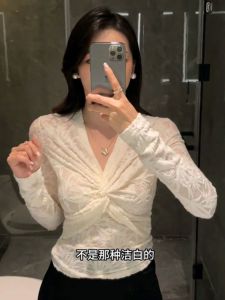 เสื้อชั้นในลูกไม้คอวี แขนพอง ทรงเข้ารูป กระโปรงสั้น เสื้อคลุมผ้าโปร่ง แฟชั่นฤดูใบไม้ร่วง/ฤดูหนาวสำหรับผู้หญิง