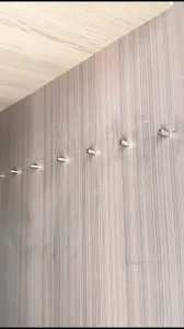 Chốt đỡ kệ tủ gỗ dạng vít cố định chắc chắn