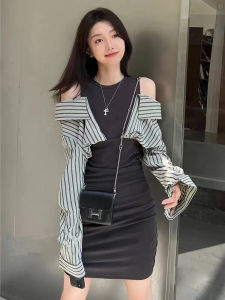 ชุดเดรสแขนกุดลายทางสไตล์หวานและเผ็ดร้อนสำหรับผู้หญิงในฤดูใบไม้ร่วงปี 2023 กระโปรงสั้นเอวสูงเข้ารูป ชุดทำงาน คอตั้ง แขนยาว