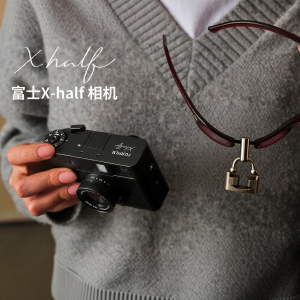 Fujifilm | Stylish Compact Camera